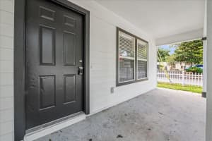 415 10TH STREET, GAINESVILLE, FL 32601 - MLS#MFRGC539748