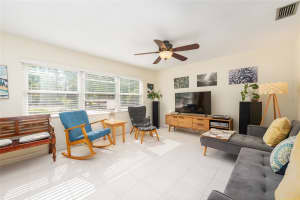 530 10TH STREET, GAINESVILLE, FL 32601 - MLS#MFRGC539772