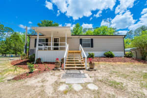 554 S COUNTY ROAD 21, HAWTHORNE, FL 32640 - MLS#MFRGC539829
