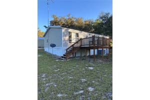 212 ASHLEY STREET, HAWTHORNE, FL 32640 - MLS#MFRGC539837