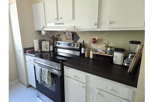 6519 NEWBERRY ROAD, GAINESVILLE, FL 32605 - MLS#MFRGC539890