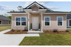206 Mesa St Nw, LIVE OAK