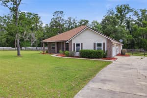 25176 209TH AVENUE, HIGH SPRINGS, FL 32643 - MLS#MFRGC539956
