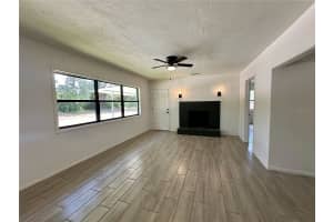 12104 NW US HIGHWAY 441, GAINESVILLE, FL 32653 - MLS#MFRGC540045