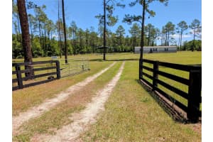 14421 214TH TERRACE, HIGH SPRINGS, FL 32643 - MLS#MFRGC540061