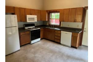 350 249TH STREET, NEWBERRY, FL 32669 - MLS#MFRGC540295