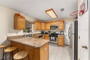 3025 UNIVERSITY AVENUE, GAINESVILLE, FL 32607 - MLS#MFRGC540337
