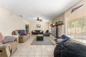 3025 UNIVERSITY AVENUE, GAINESVILLE, FL 32607 - MLS#MFRGC540337