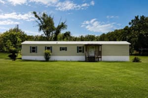 21313 Nw 56th Pl, NEWBERRY