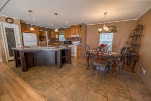 21800 15TH AVENUE, NEWBERRY, FL 32669 - MLS#MFRGC540555