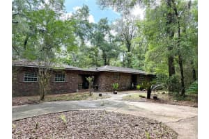 221 138TH TERRACE, NEWBERRY, FL 32669 - MLS#MFRGC540613