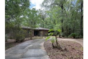 221 138TH TERRACE, NEWBERRY, FL 32669 - MLS#MFRGC540613