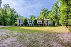 3190 76TH AVENUE, HIGH SPRINGS, FL 32643 - MLS#MFRGC540714