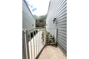 1762 34TH STREET, GAINESVILLE, FL 32605 - MLS#MFRGC540744