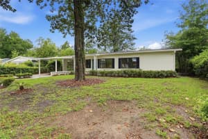 910 24TH STREET, GAINESVILLE, FL 32641 - MLS#MFRGC540753