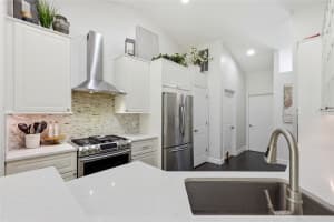 10240 11TH LANE, GAINESVILLE, FL 32606 - MLS#MFRGC540887