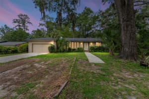 930 37TH TERRACE, GAINESVILLE, FL 32605 - MLS#MFRGC541066