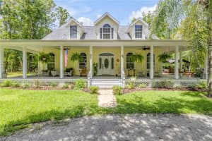 227 N Samsula Dr, NEW SMYRNA BEACH