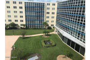 1224 S Peninsula Dr, Daytona Beach, FL 32118, Sold 11/18/21