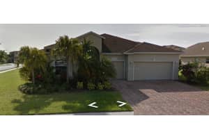 6603 38th St E, Sarasota, FL 34243, Sold 12/01/21