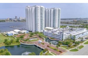 241 Riverside Dr, Holly Hill, FL 32117, Sold 02/11/22