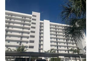 9393 Midnight Pass Rd, Sarasota, FL 34242, Sold 03/09/22