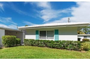 4006 Schwalbe Dr, Sarasota, FL 34235, Sold 03/03/22