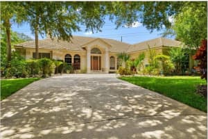 5337 Foxshire Ct, Orlando, FL 32819, Sold 03/13/22