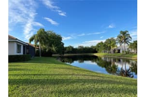 4993 Gardiners Bay Cir, Sarasota, FL 34238, Sold 04/14/22