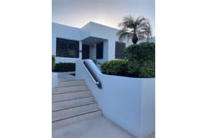 715 Bayport Way, Longboat Key, FL 34228, Sold 04/18/22