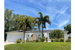 2025 Spanish Pines Dr, Dunedin, FL 34698, Sold 04/27/22