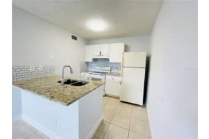 2201 Cascades Blvd, Kissimmee, FL 34741, Sold 04/19/22