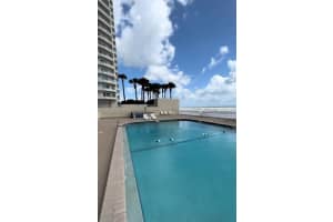 2947 S Atlantic Ave, Daytona Beach, FL 32118, Sold 05/12/22