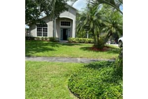 4906 Zion Dr, St Cloud, FL 34772, Sold 06/24/22