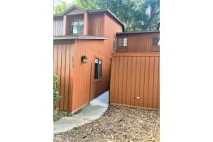 5848 SW 8th Pl, Gainesville, FL 32607, Sold 06/21/22
