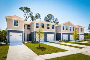 393 Sedgewick Dr, Davenport, FL 33837, Sold 06/29/22