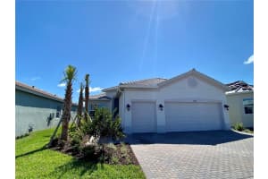 4910 Sevilla Shores Dr, Wimauma, FL 33598, Sold 06/30/22