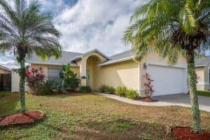4618 Eaglet Ln, Kissimmee, FL 34746, Sold 06/16/22