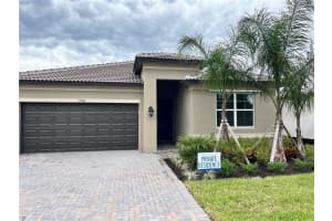 15546 Santa Pola Dr, Wimauma, FL 33598, Sold 10/12/22
