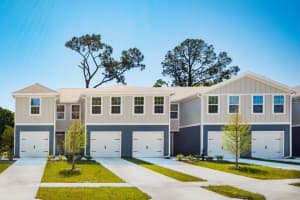 421 Sedgewick Dr, Davenport, FL 33837, Sold 10/17/22