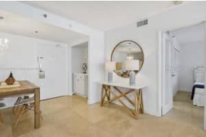 5225 Collins Ave, Miami, FL 33140, Sold 10/31/22