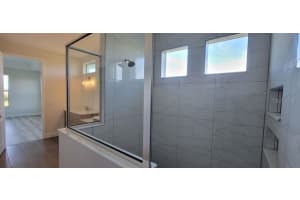 5205 Lake Siena Dr, Wimauma, FL 33598, Sold 11/30/22