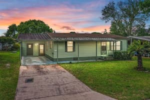1526 Longbow Dr, Lakeland, FL 33810, Sold 12/21/22