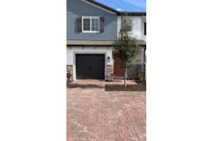 435 Cape Honeysuckle Pl, Sanford, FL 32771, Sold 12/30/22