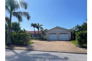 114 N Warbler Ln, Sarasota, FL 34236, Sold 03/23/23