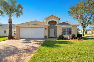 15546 Markham Dr, Clermont, FL 34714, Sold 04/18/23