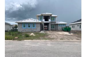 2206 4th St E, Palmetto, FL 34221, Sold 05/02/23