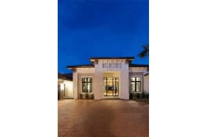 8293 Archers Ct, Sarasota, FL 34240, Sold 05/05/23