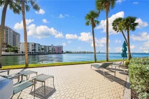 988 Blvd of the Arts, Sarasota, FL 34236, Sold 05/11/23