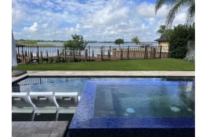 4124 Isle Vista Ave, Belle Isle, FL 32812, Sold 05/26/23